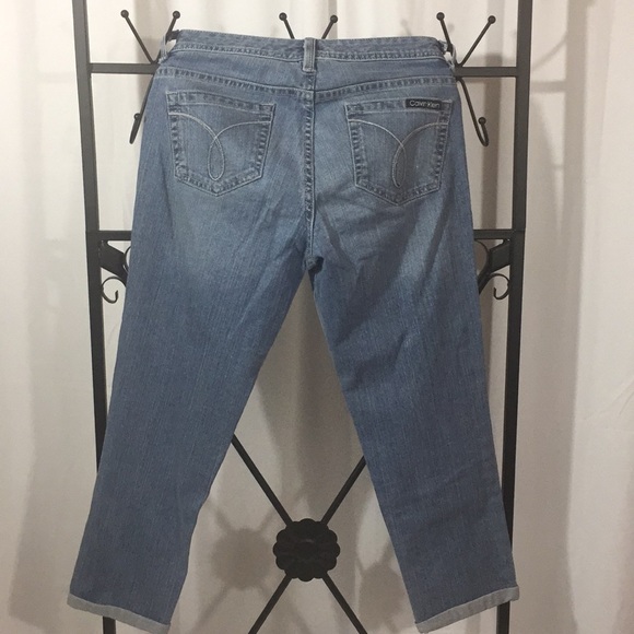 Calvin Klein Jeans Woman’s Light Wash Capris 29/8 - Picture 8 of 8